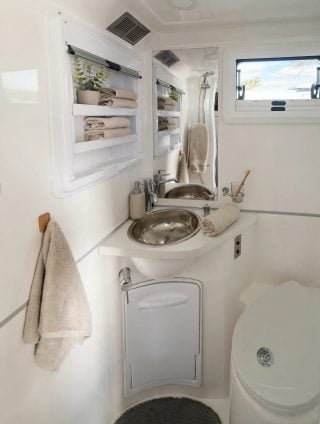 G820-baño