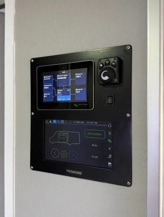 G920-control_panel